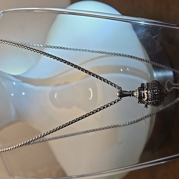 Vintage-Style Antique Silver-toneCopper Pendant Necklace w/ Openable Box - Picture 9 of 11